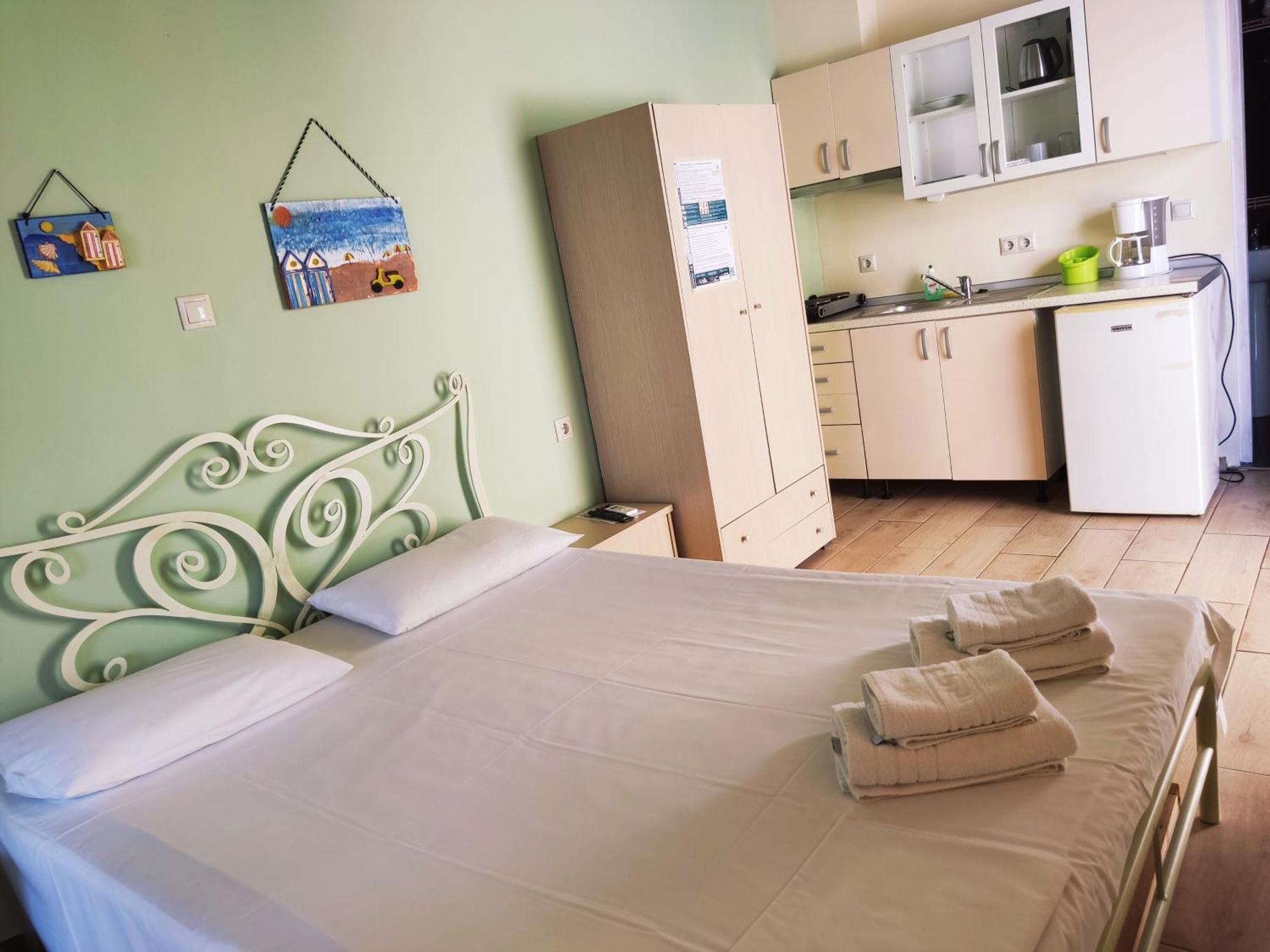 סקאלה פוטאמיאס Suites Pierion Musses מראה חיצוני תמונה